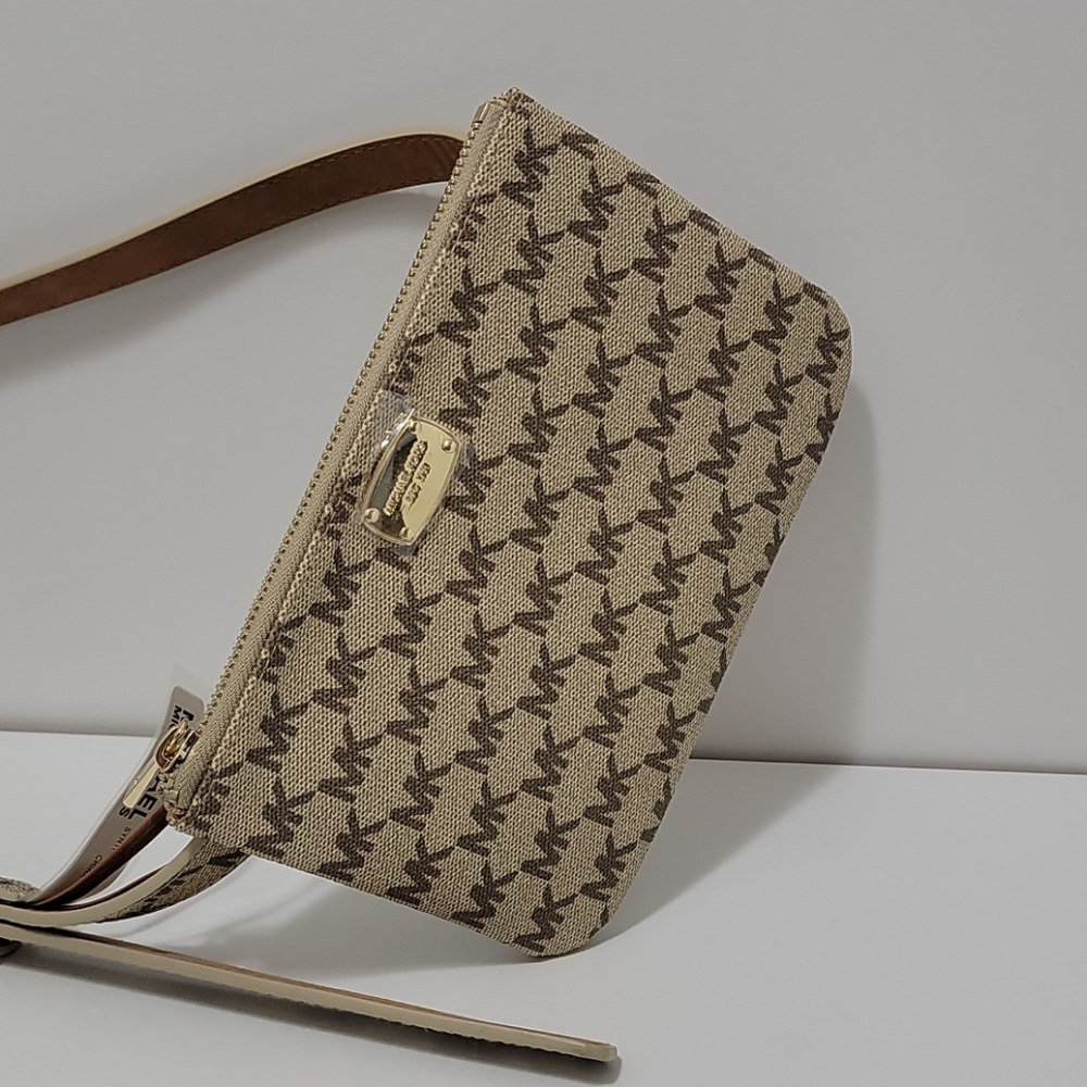 Michael Kors belt bag